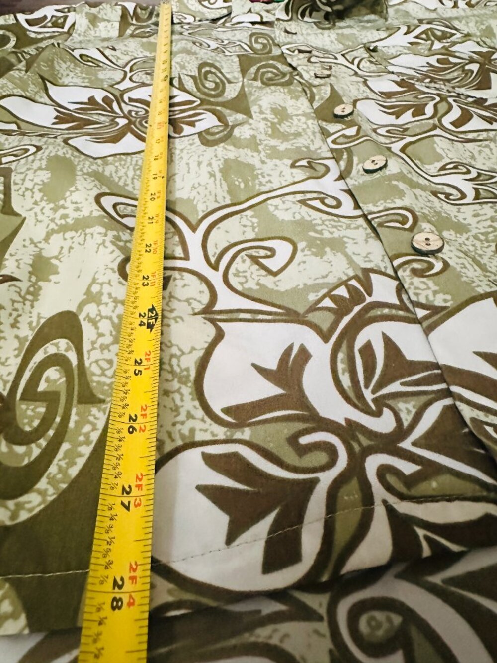Men’s Roundy Bay Short Sleeve Polyester Hawaiian Shirt - Green Floral - L Large - Picture 6 of 8